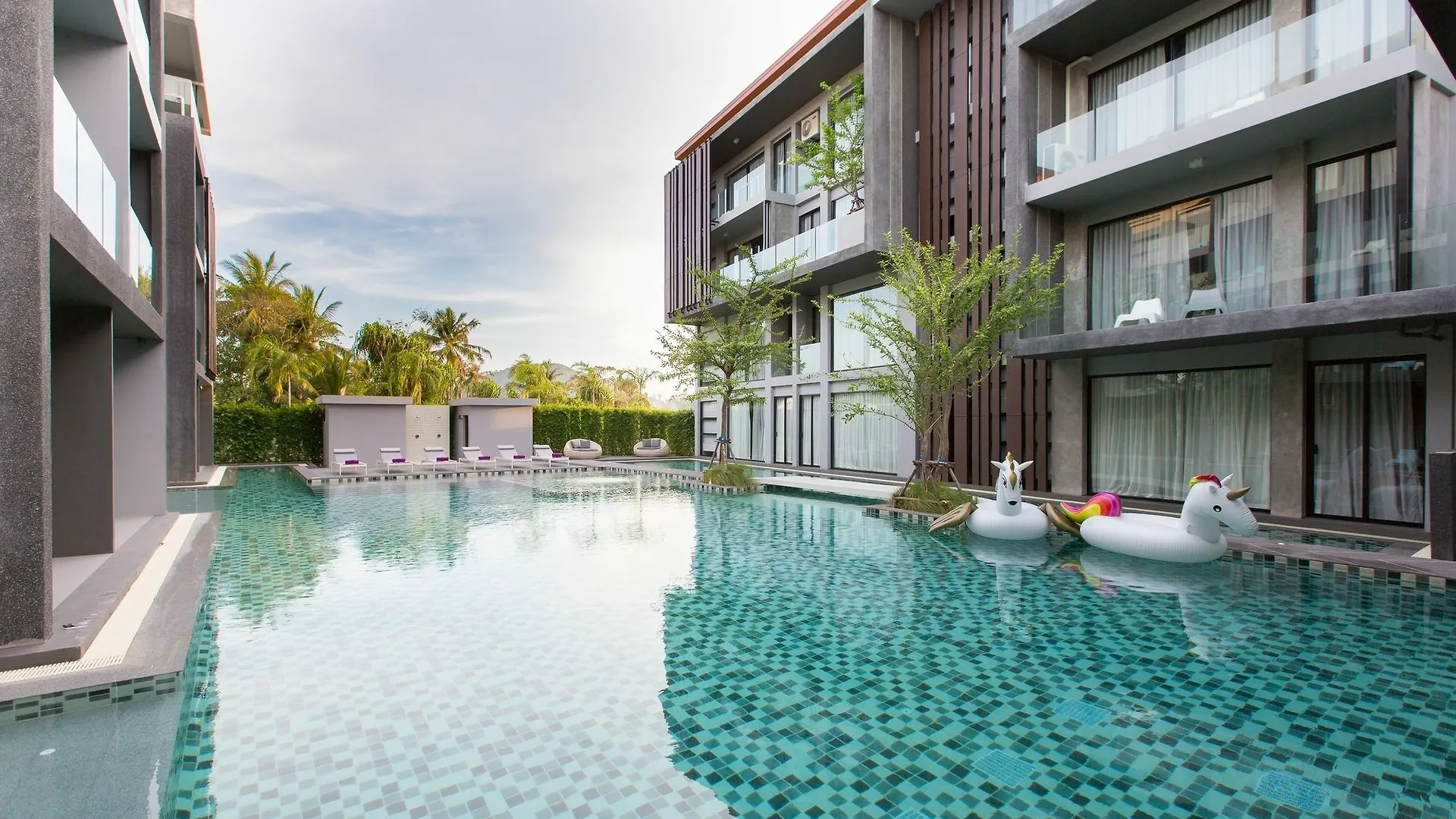 Nai Yang Beach Maya Phuket Airport Hotel-Naiyang Beach תאילנד