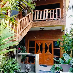 Gasthof Golf House, Nai Yang Beach