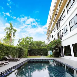 Hotel S4 - Sha Extra, Nai Yang Beach